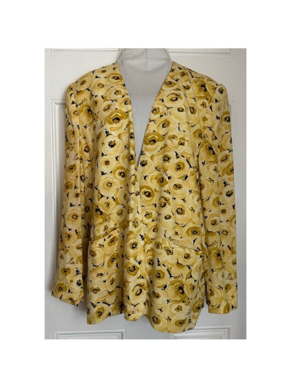 Evan Picone Floral Midi Skirt and Blazer set (Med) - Picture 4 of 13